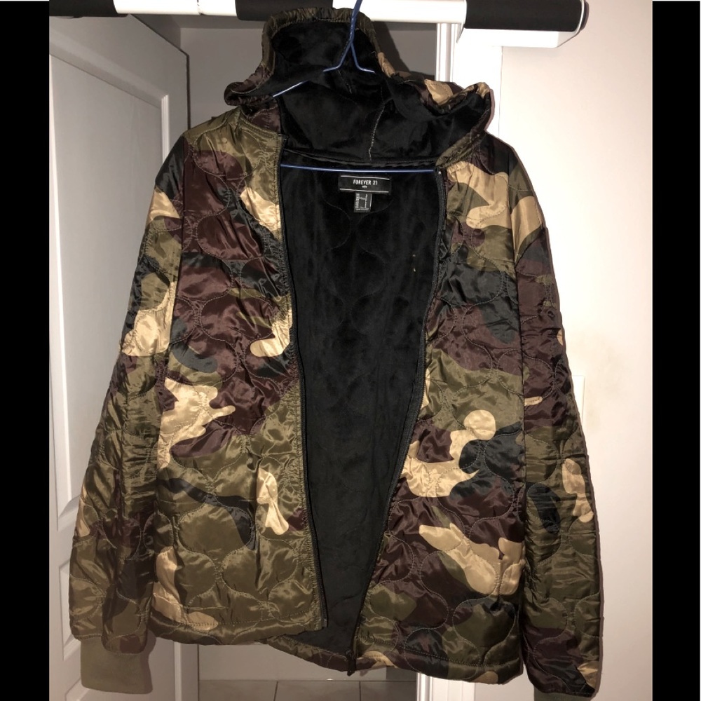 Camo Zip Up Hoodie Jacket